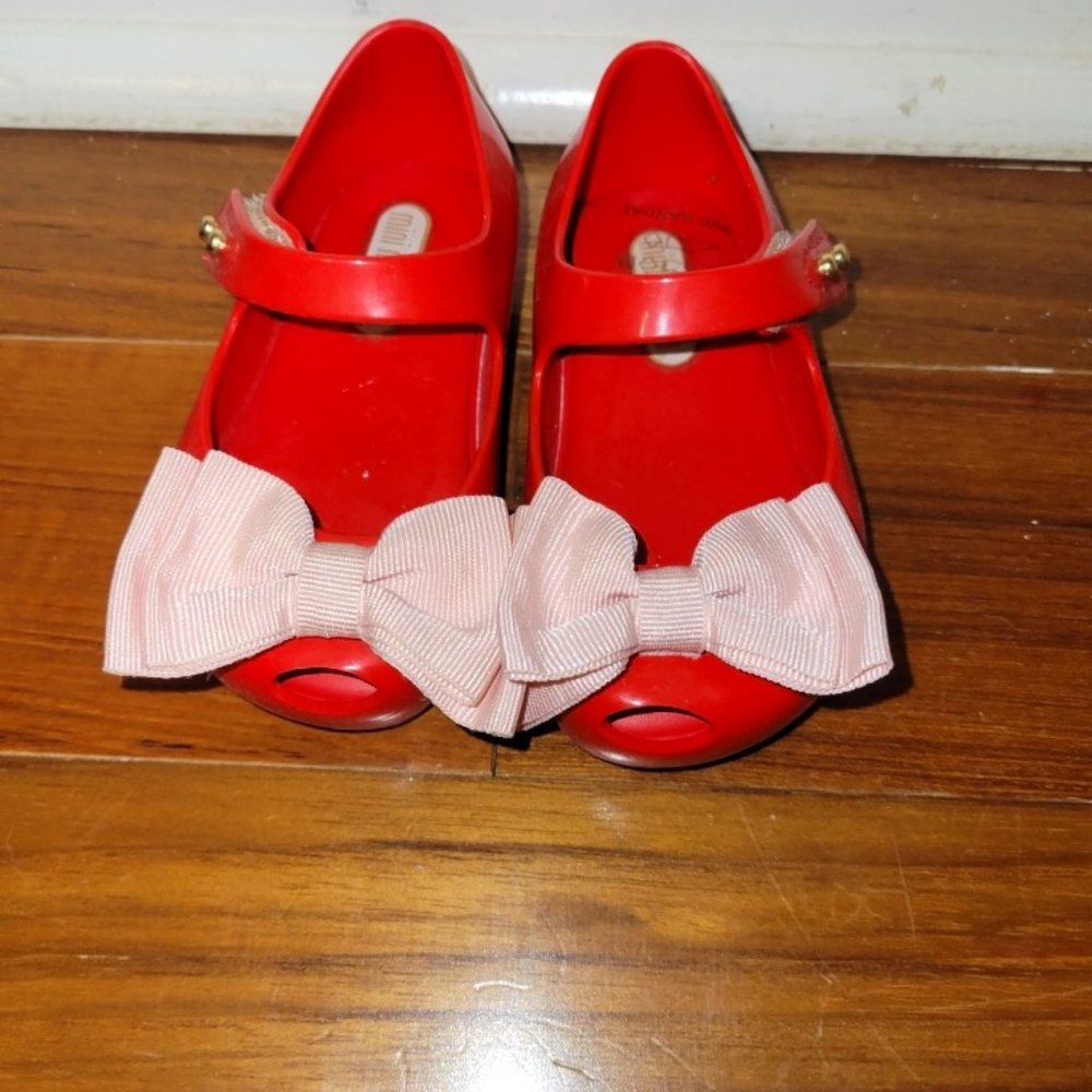 Mini Melissa - Red with Bow - Mary Janes - NWOT Size 5
